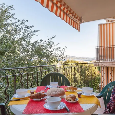 Pierre & Eden Parc Lägenhetshotell