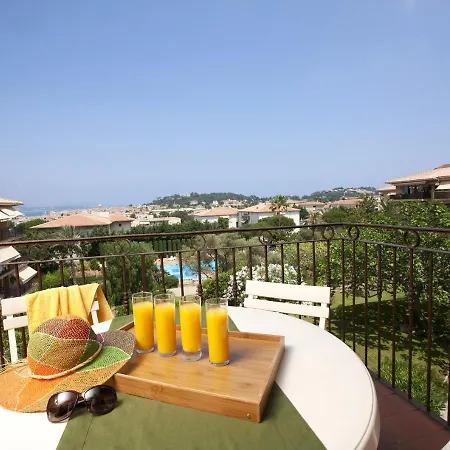 Lägenhetshotell Pierre & Eden Parc 2*