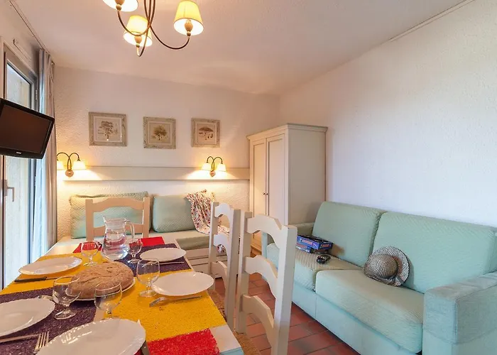 Pierre & Eden Parc 2*