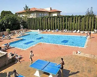 Pierre & Eden Parc 2*