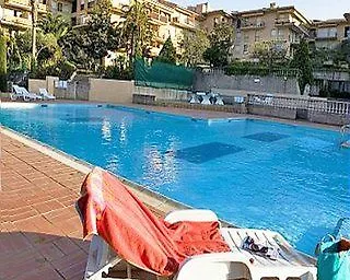 Pierre & Eden Parc Lägenhetshotell Saint-Tropez