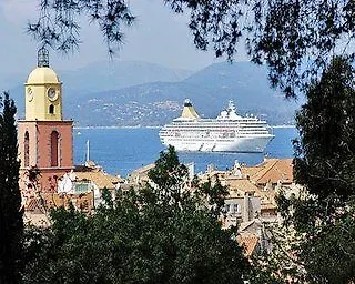 Hotel apartamentowy Pierre & Eden Parc 2*