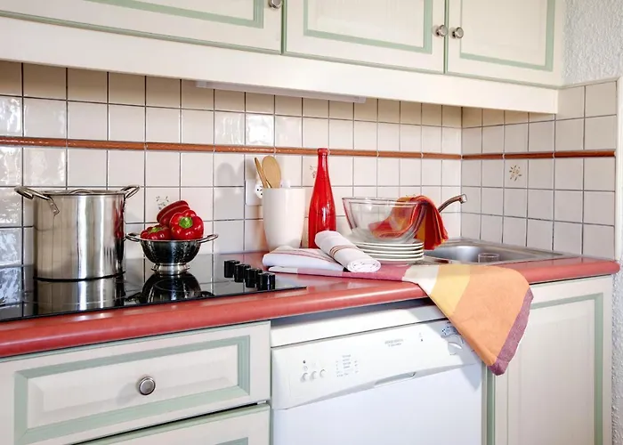 Hotel apartamentowy Pierre & Eden Parc