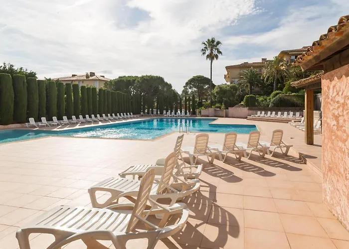 Hotel apartamentowy Pierre & Eden Parc Saint-Tropez